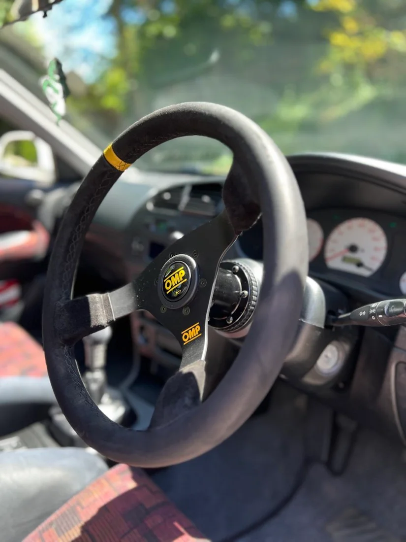 Detailed car