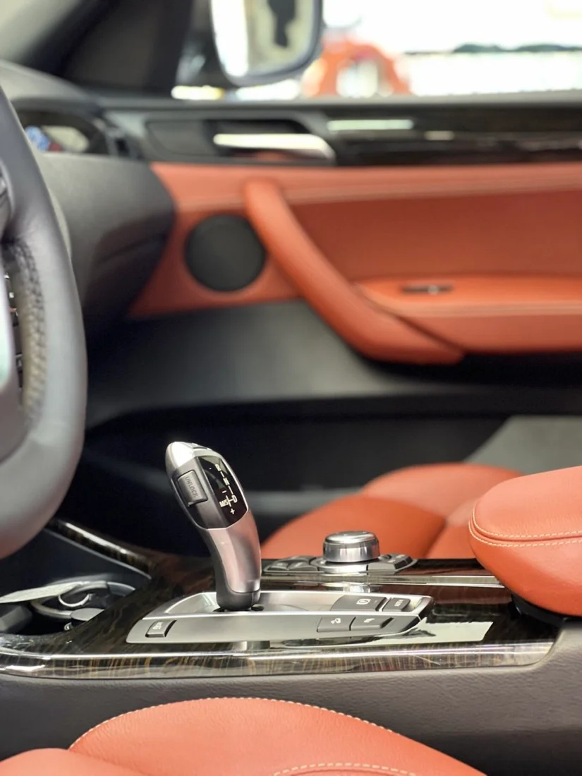 Detailed car