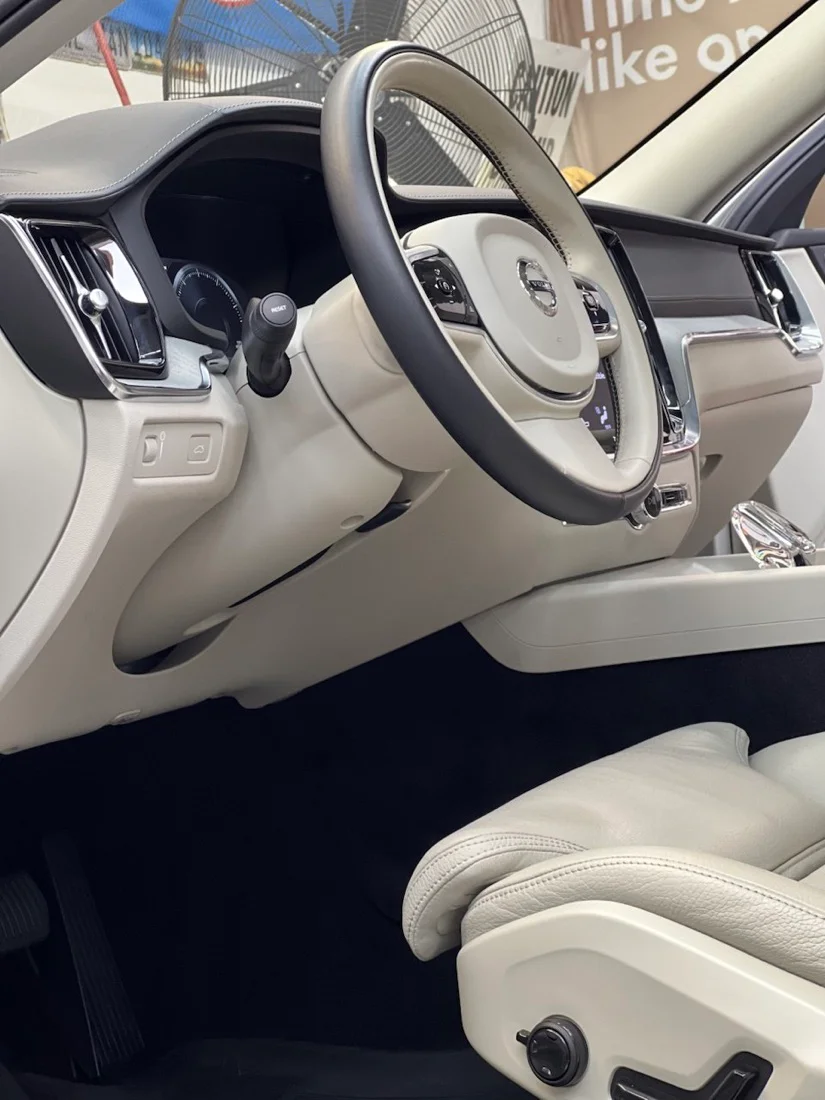 Detailed car